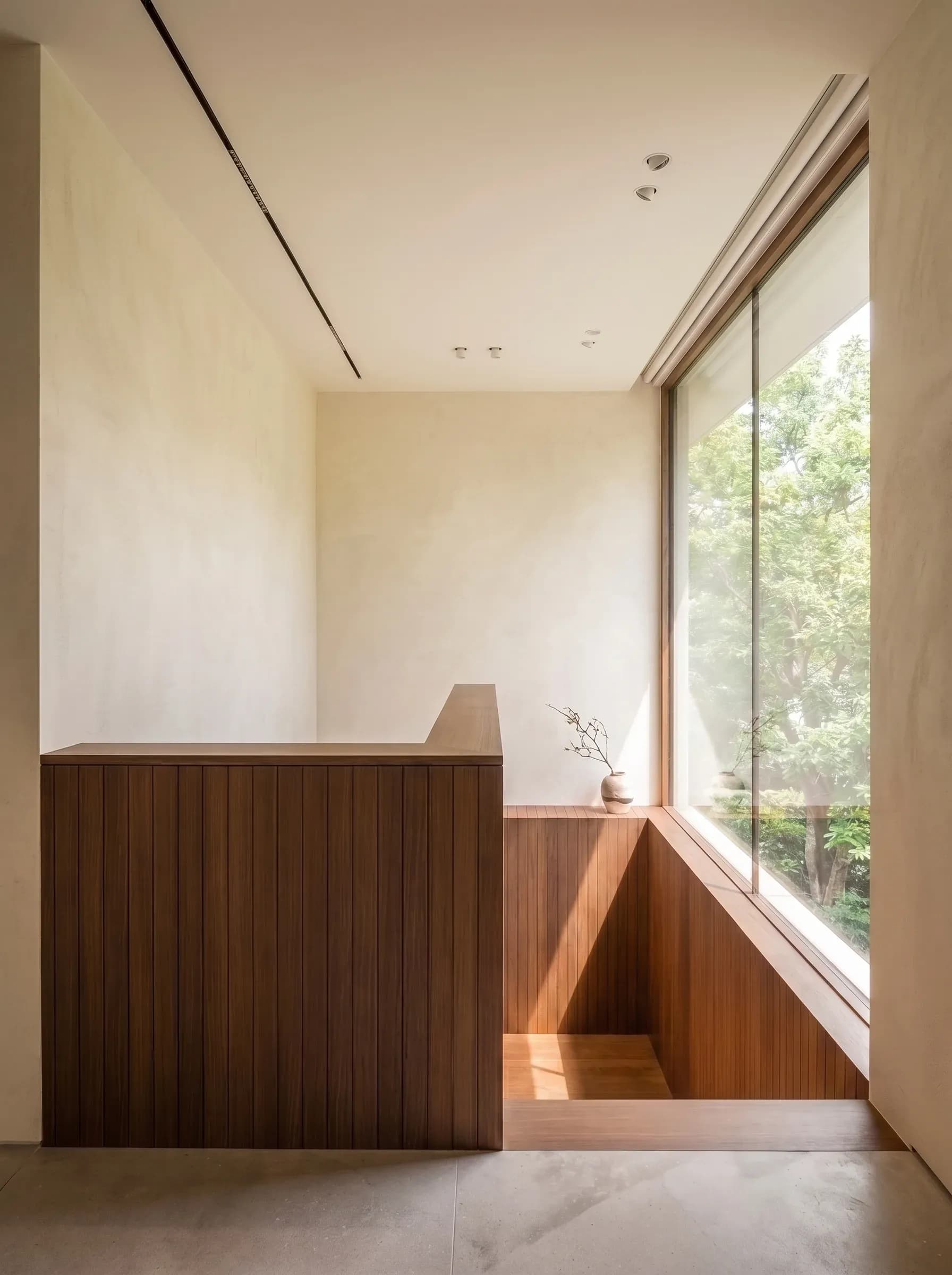 Finished interior with Movinto wood surfaces